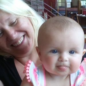 Meet your Posher, Edith